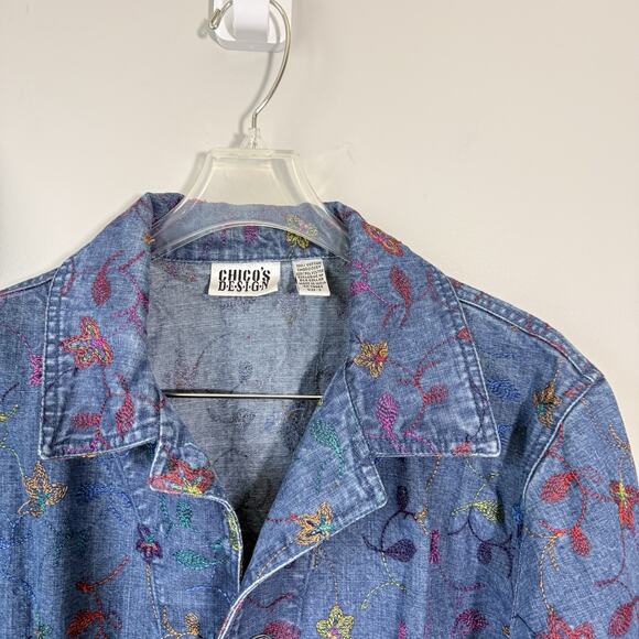 Chico’s Whimsical Floral Embroidered Denim jacket Sz 2 US L/12 Boho Hippie Gypsy - Picture 4 of 6